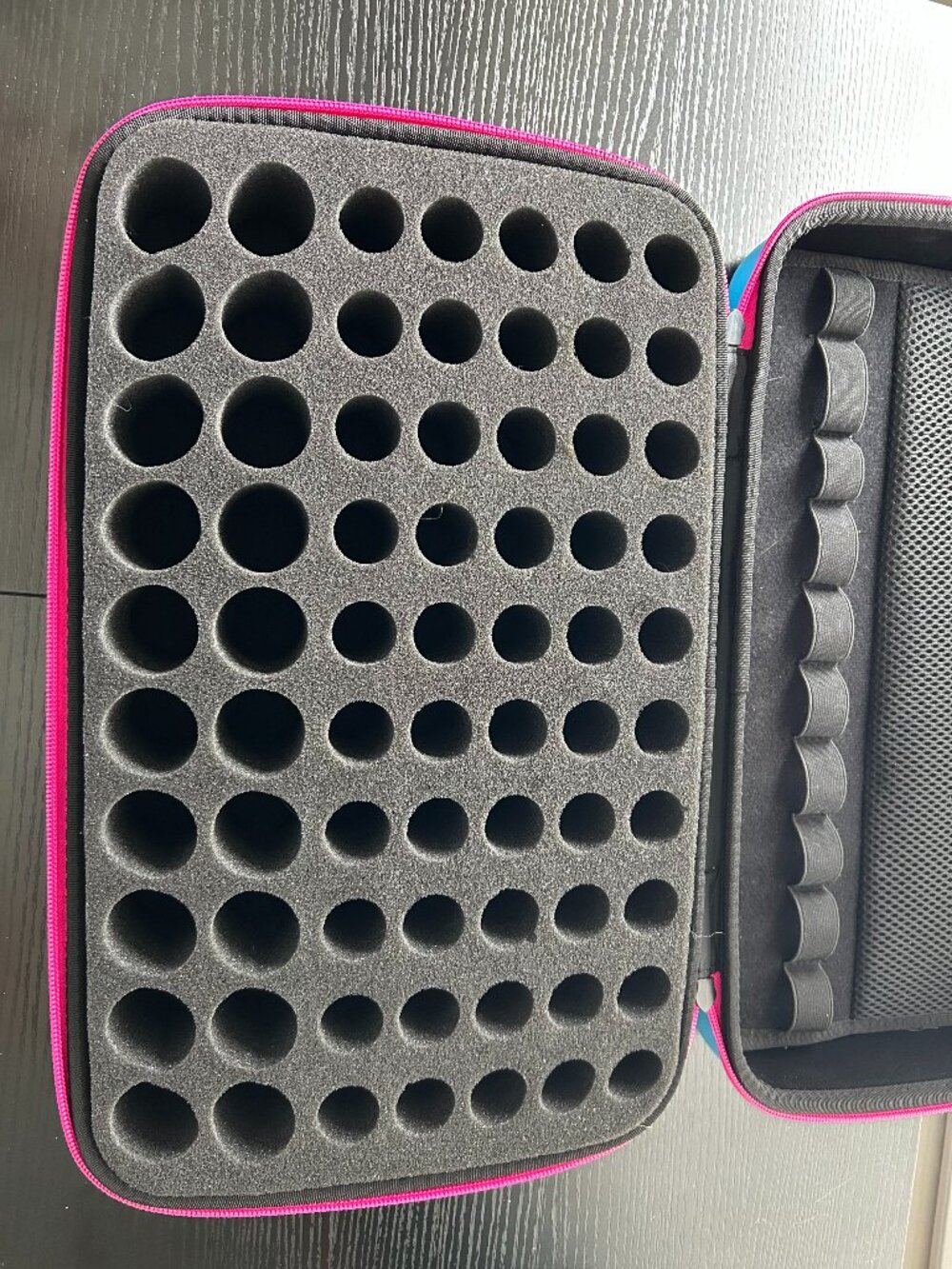 Essential Oil Carrying Case 80 Compartments Various sizes.